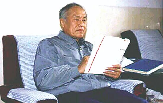佳禾配资 曾每天骑车50里搞科研！这位院士的硬核人生太燃了